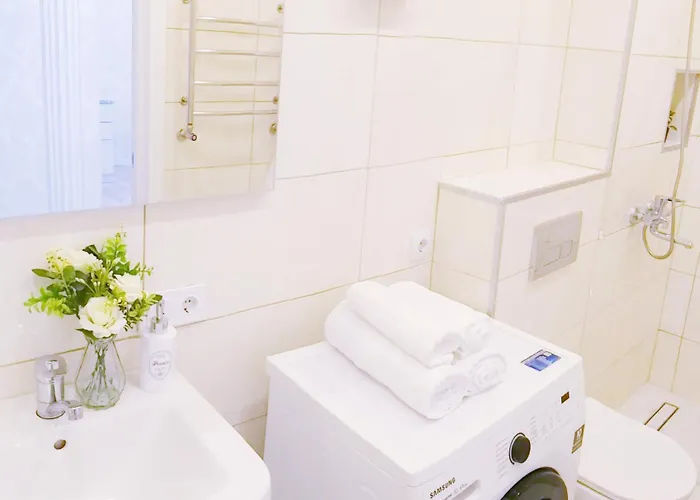 аркадія море жк родос вул генуезька 1є дві спальні 7 поверх Odessza